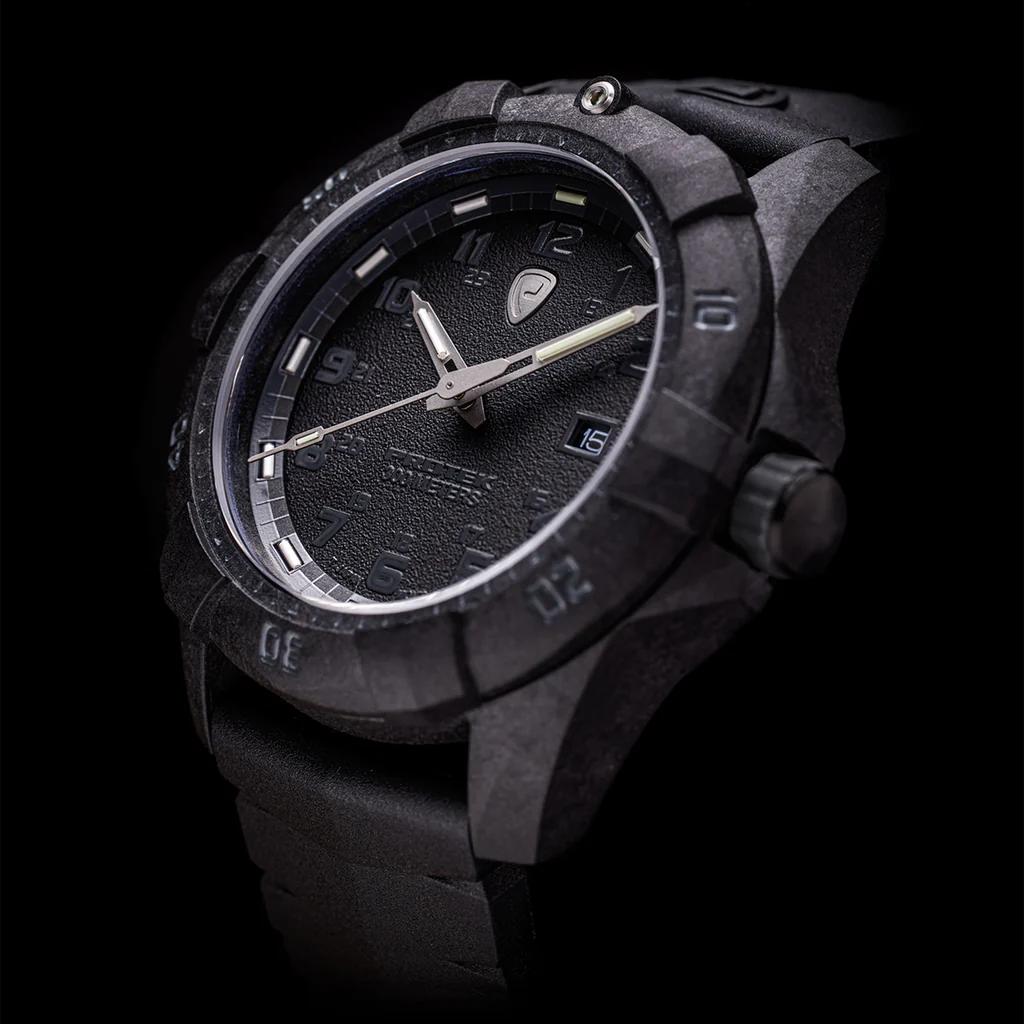 Carbon Composite Dive Series 1001 Svart Med Svart Armband SVART MED SVART ARMBAND / 1 ST