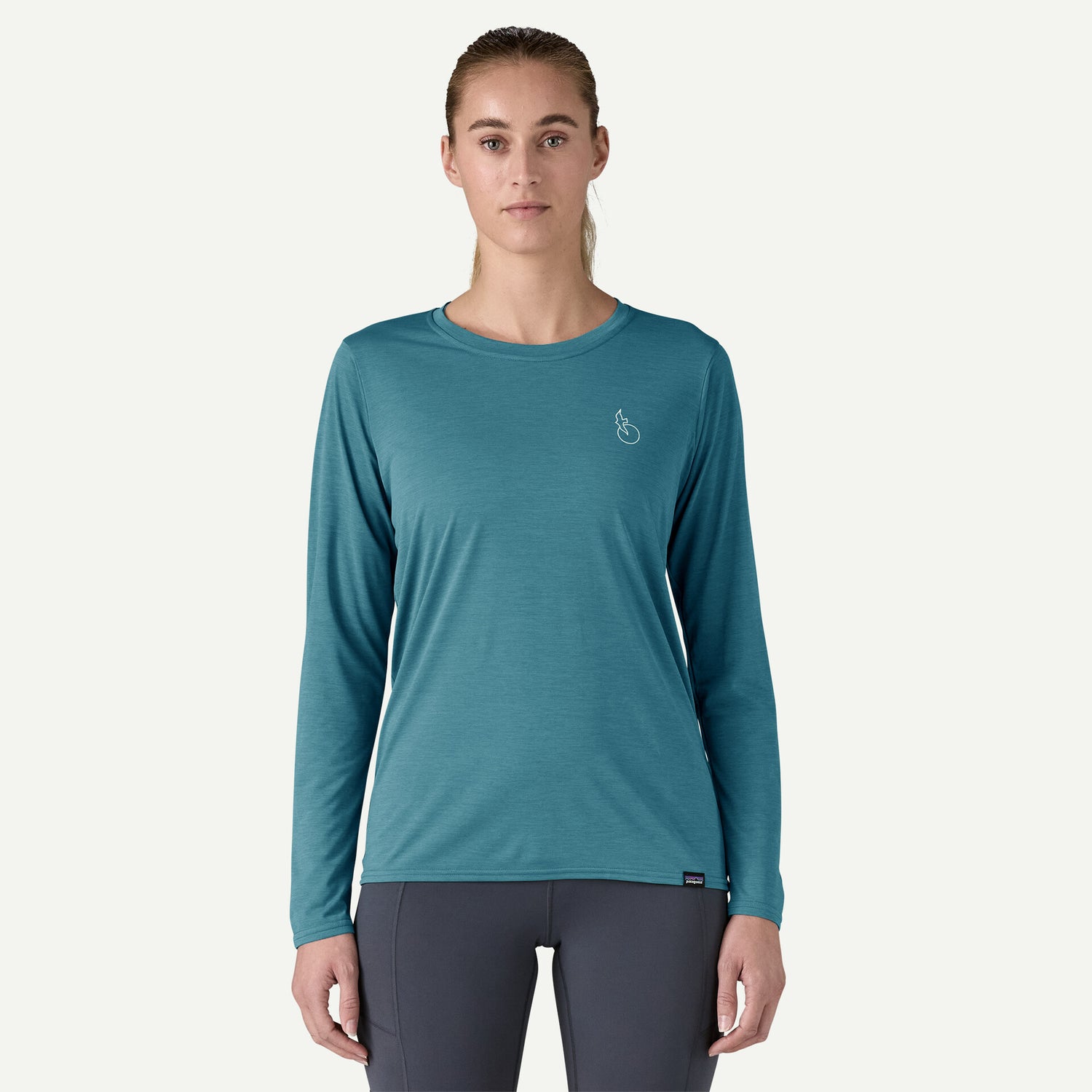Women's L/S Cap Cool Daily Graphic T-Shirt - Waters SWELLDRIFTER: WETLAND BLUE X-DYE / L