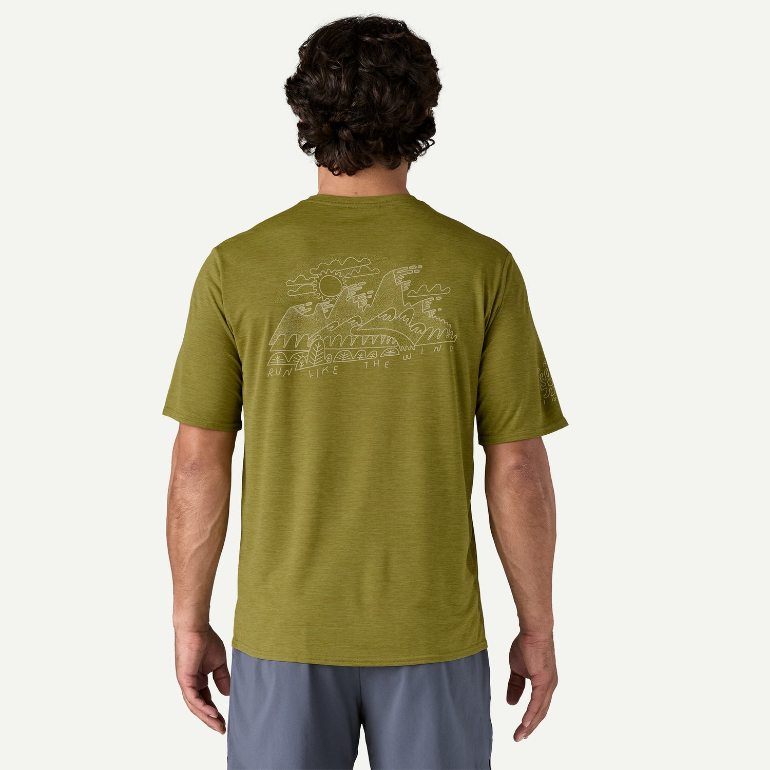 Men's Cap Cool Daily Graphic T-shirt - Lands WIND RUNNER: GRAZE GREEN X-DYE / XS