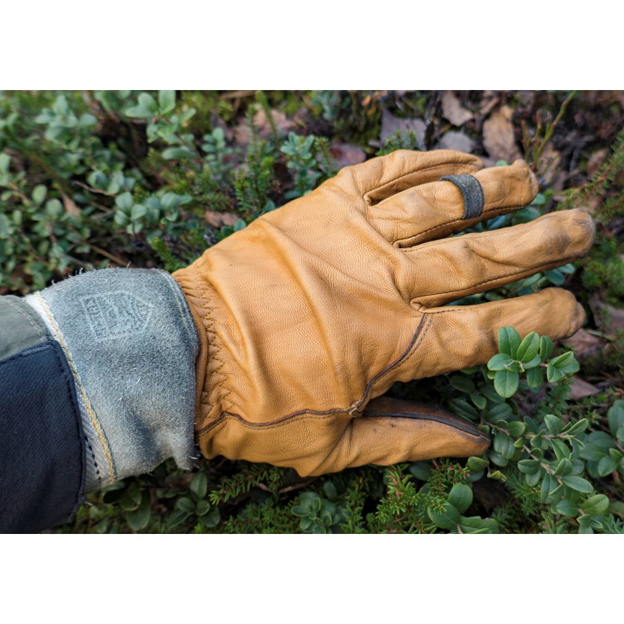 Skullman Glove NATURGUL / 9