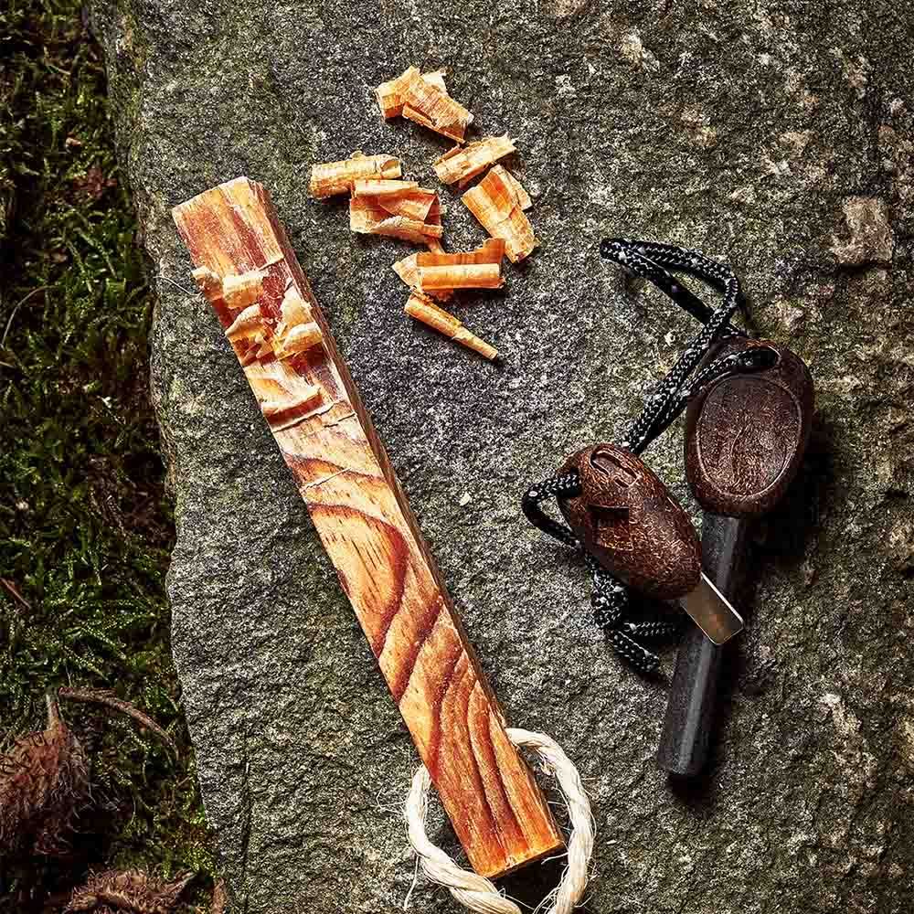 Swedish FireSteel army 2in1 COCOSHELL / EN STL