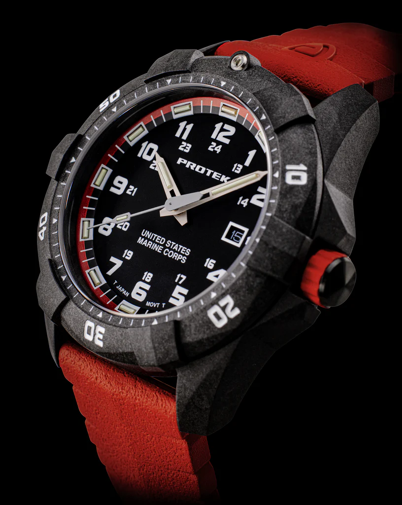 Carbon Composite Dive Series 1010 USMC SVART RÖD MED RÖTT ARMBAND / 1 ST / EN STL