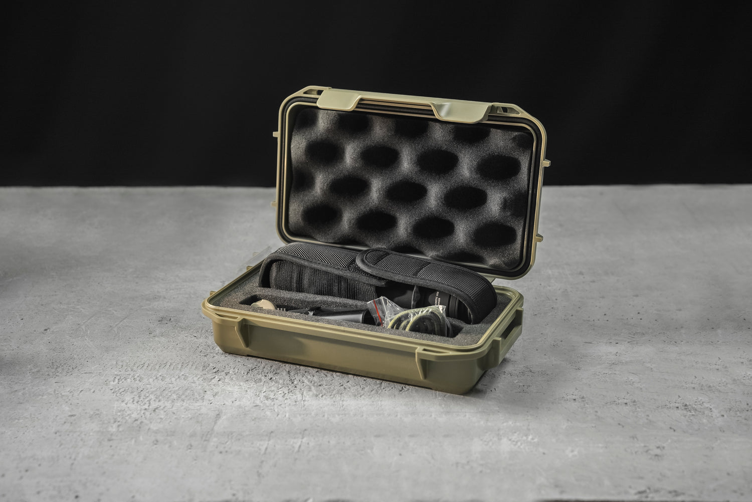 Predator Pro Max 3000 Lumen 590 meter