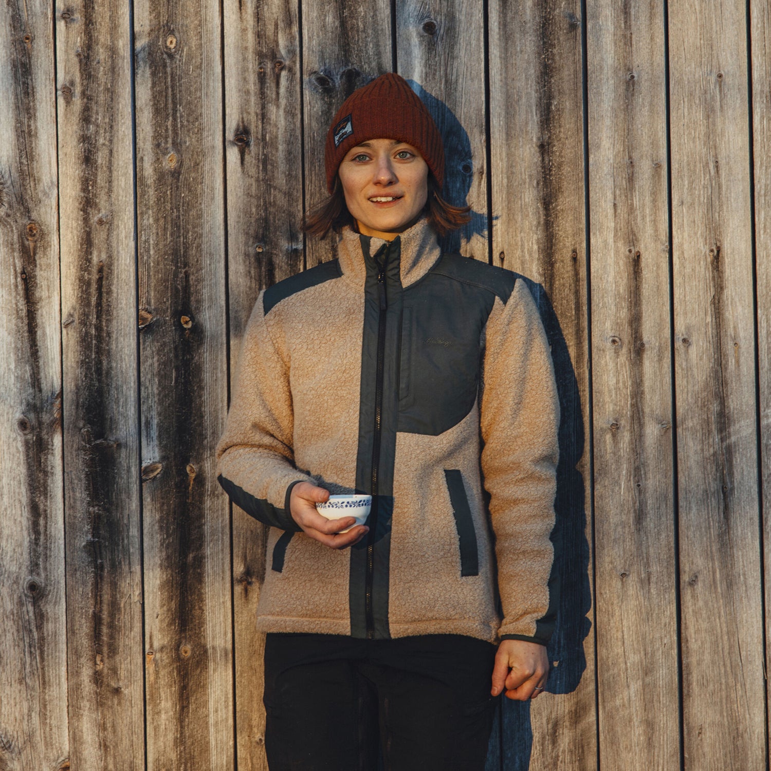 Saruk Wool Pile Mid Full Zip Women SAND / XS