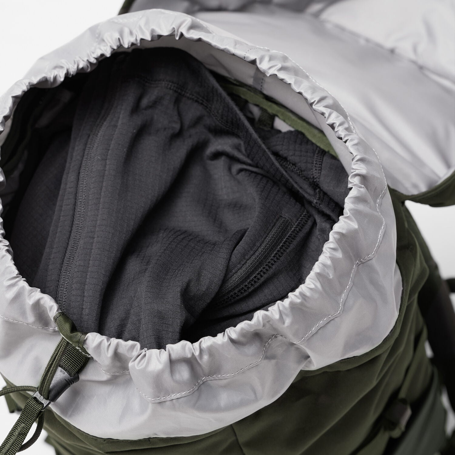 Skule Top 26 Backpack DEEP FOREST / EN STL