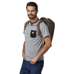Black Hole Backpack 25L PINE NEEDLE GREEN / EN STL